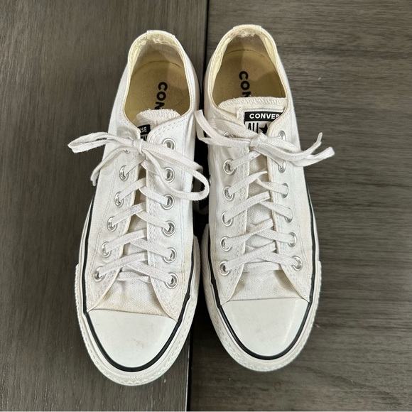 Converse Shoes Converse Platformcanvas Sneaker Size 8 Poshmark